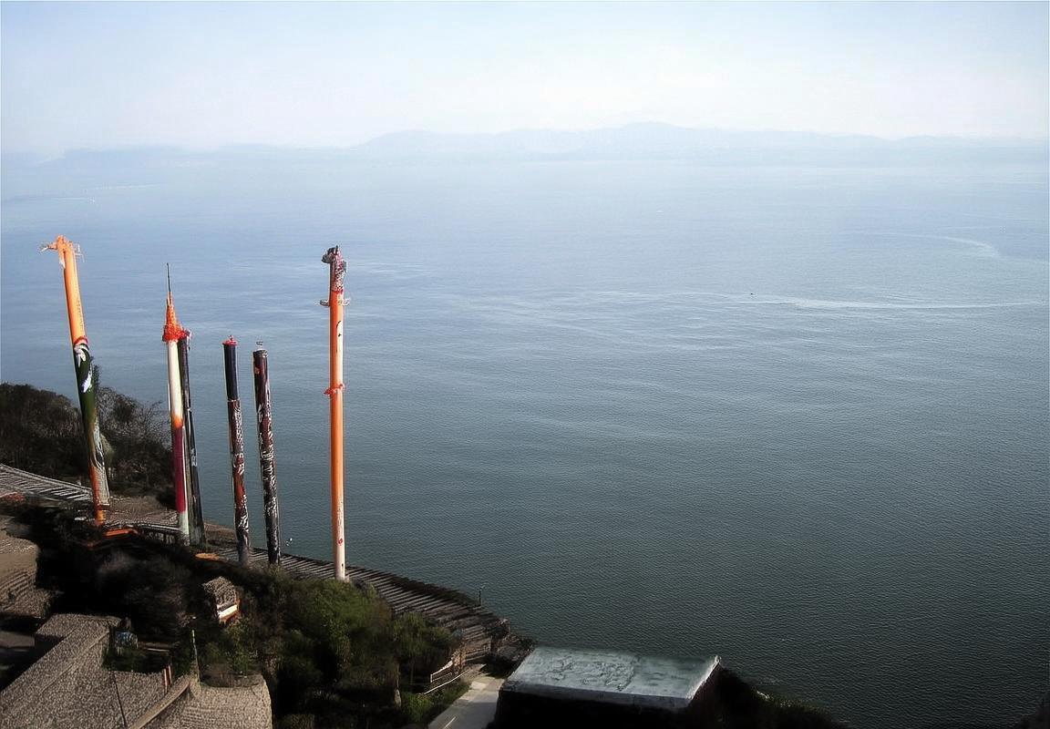 瑞典足球巅峰对决：哥德堡vs卡尔马历史交锋与战术解析